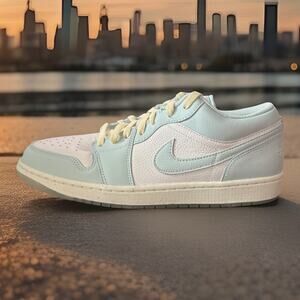 New Men's Size 11.5 Air Jordan 1 Low SE Glacier Blue HJ5999-400